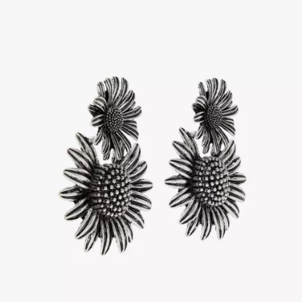 Zara Double Flower Earrings - Picture 3 of 4